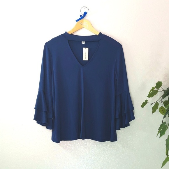 NWT Francescas Bell Sleeve Blue Top - Picture 1 of 7